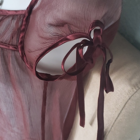 Shirt by Luxe - Arden B. - Picture 3 of 6